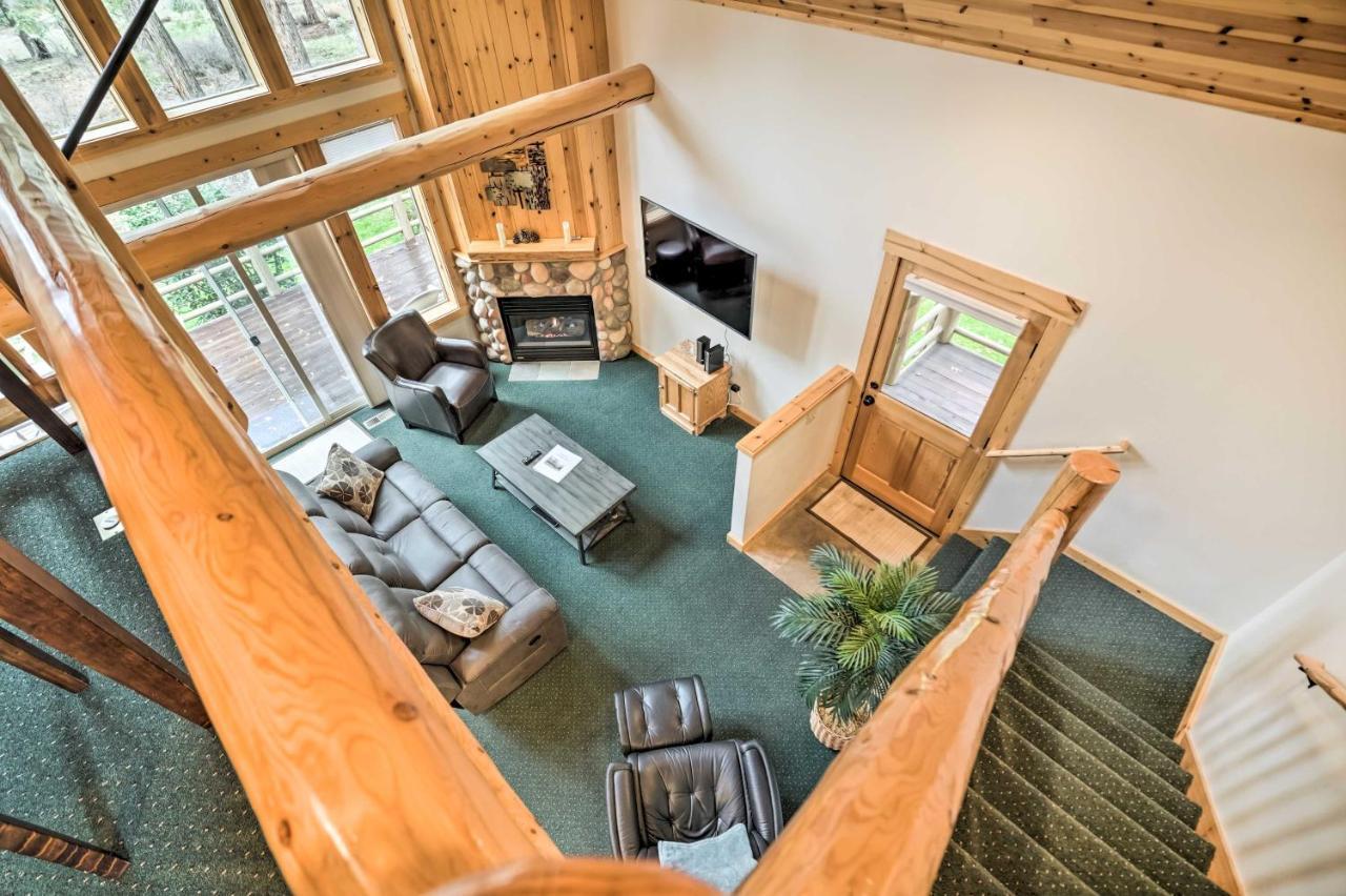 Chalet At Running Y Resort With Wraparound Deck! Κλαμάθ Φολς Εξωτερικό φωτογραφία